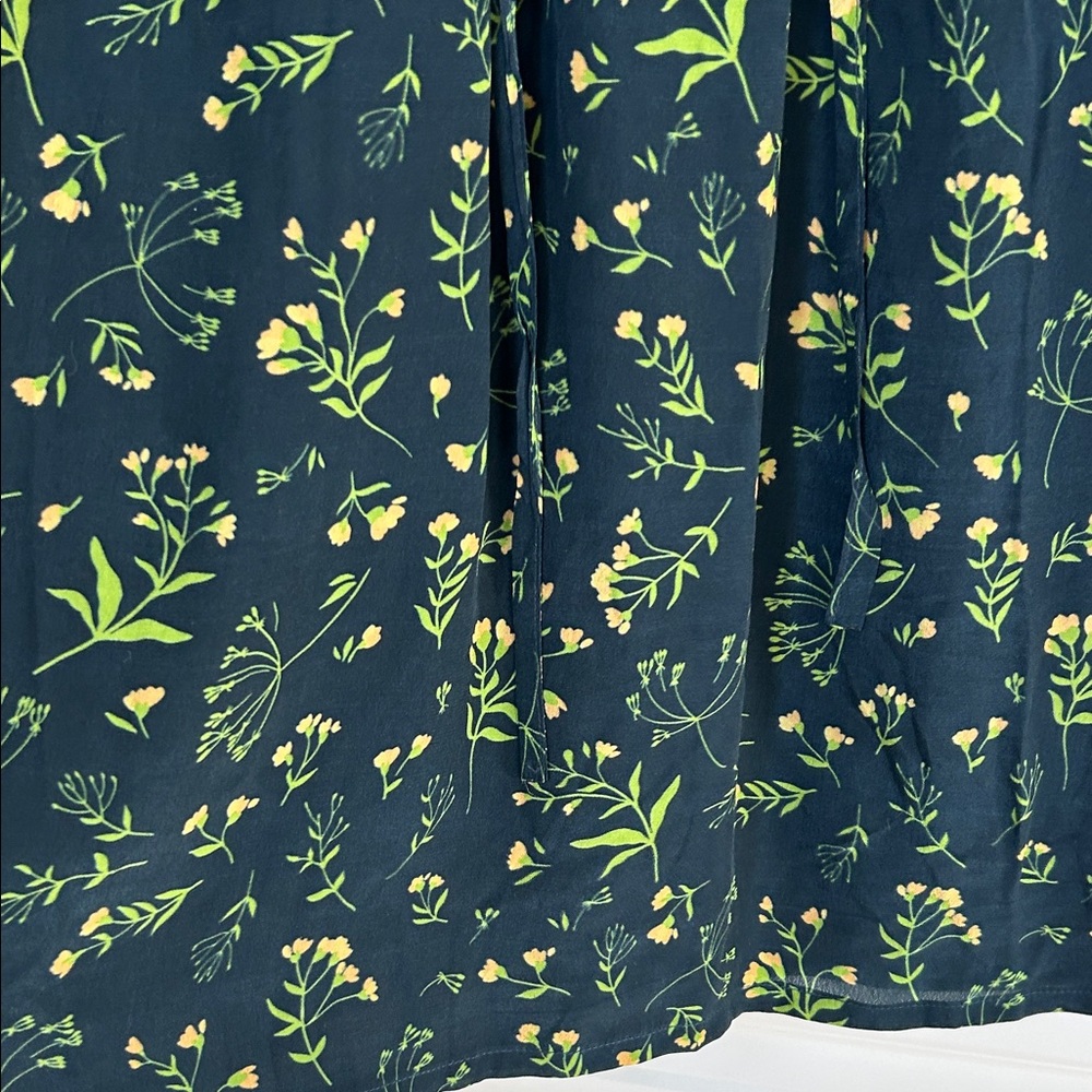 Reistor Gathered Knee length Floral dress size S - Picture 4 of 9